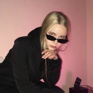 Meet your Posher, Elder